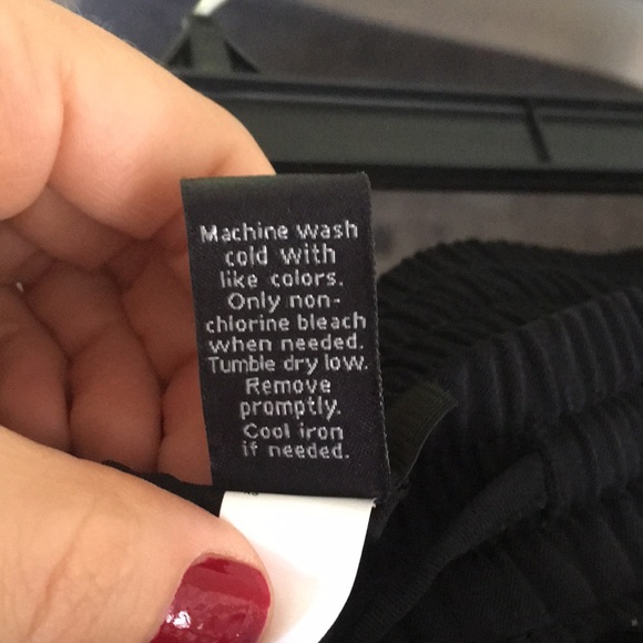 NWOT APT 9 Black Skirt XS - Picture 6 of 6